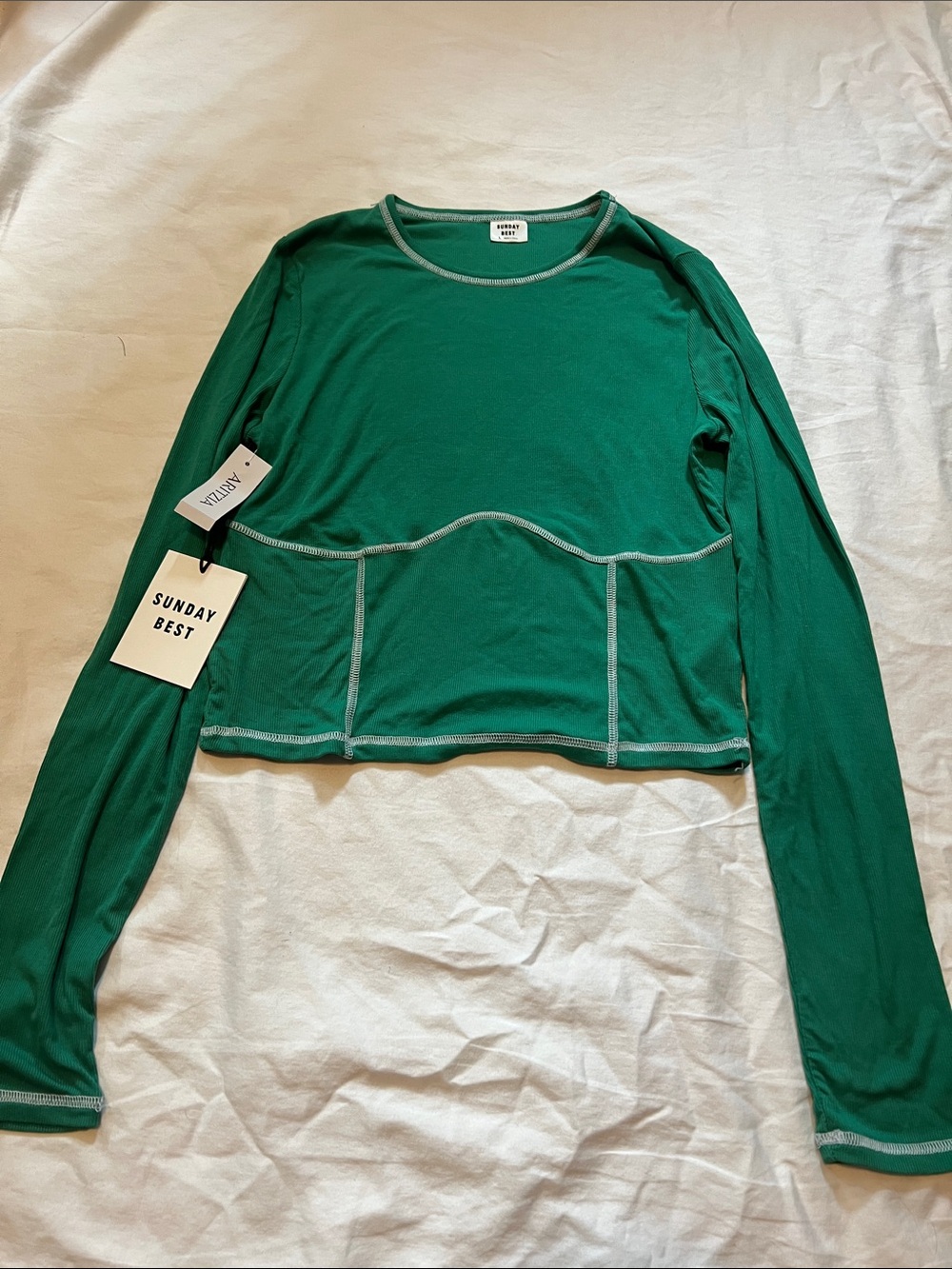 Aritzia Sunday Best Emerald Green Long-Sleeve Crop Top with Contrast Seams